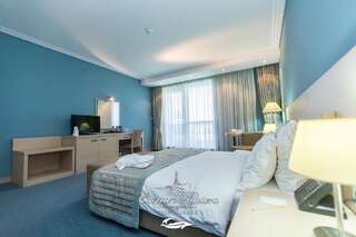 Отель Отель Caspian Riviera Grand Palace Актау Стандартный двухместный номер с 1 кроватью-2